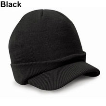 Load image into Gallery viewer, Men Women Fashion Warm Baggy Crochet Visor Brim Winter Ski Cap Outdoor Knit Hat - provenclothes