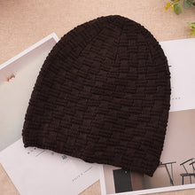 Load image into Gallery viewer, Hip Hop Casual Men's Snow Winter Warm Solid Color Skiing Outdoor Beanie Hat - provenclothes
