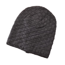 Load image into Gallery viewer, Hip Hop Casual Men's Snow Winter Warm Solid Color Skiing Outdoor Beanie Hat - provenclothes