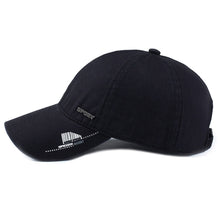 Load image into Gallery viewer, Men's Fashion Solid Color Baseball Cap Adjustable Peaked Snapback Sports Hat - provenclothes