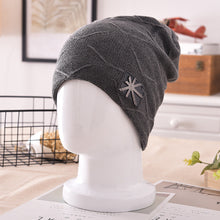 Load image into Gallery viewer, Men Autumn Winter Beanie Casual Warm Solid Color Hip Hop Knitted Hat Xmas Gift - provenclothes